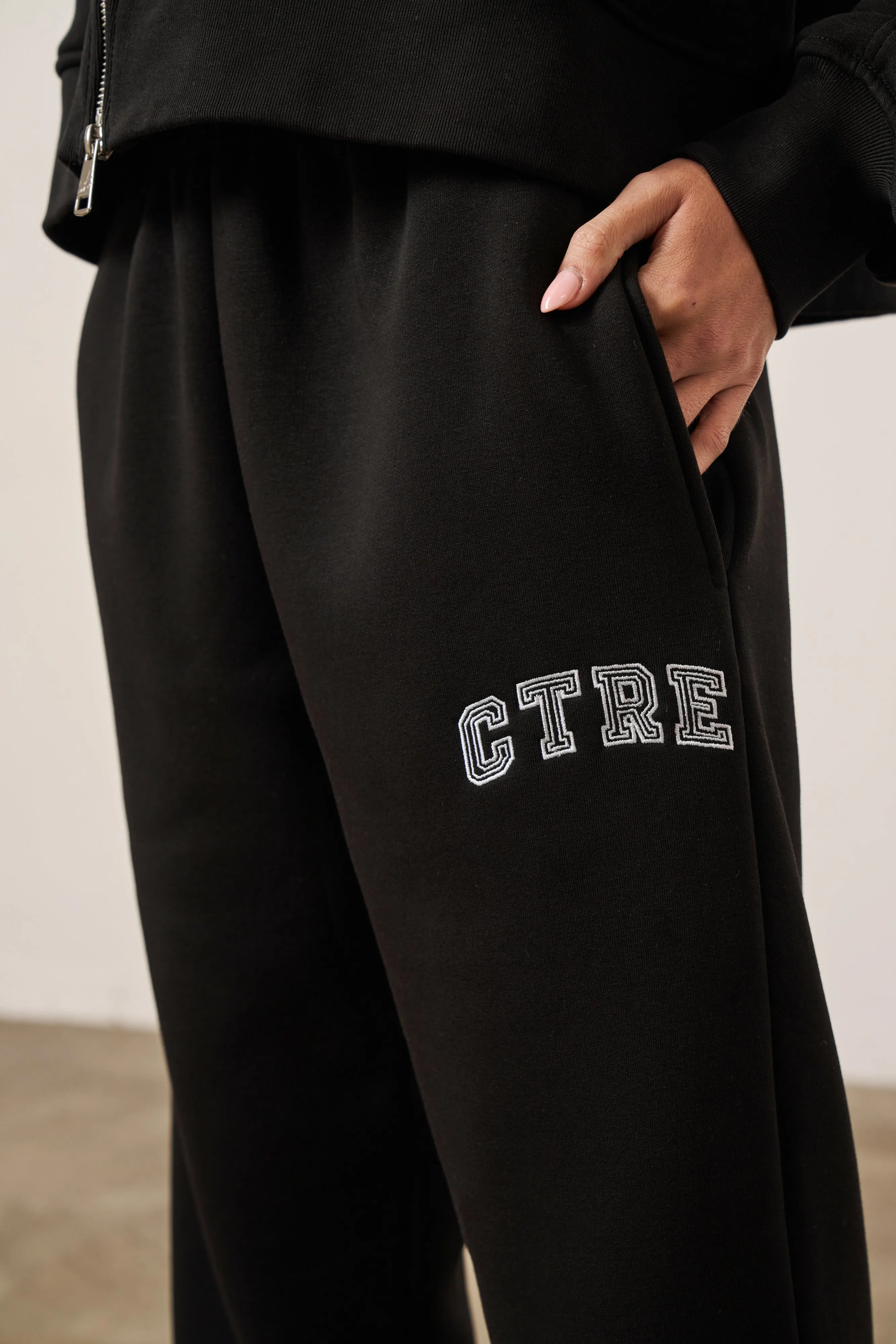 CTRE RELAXED JOGGERS - BLACK