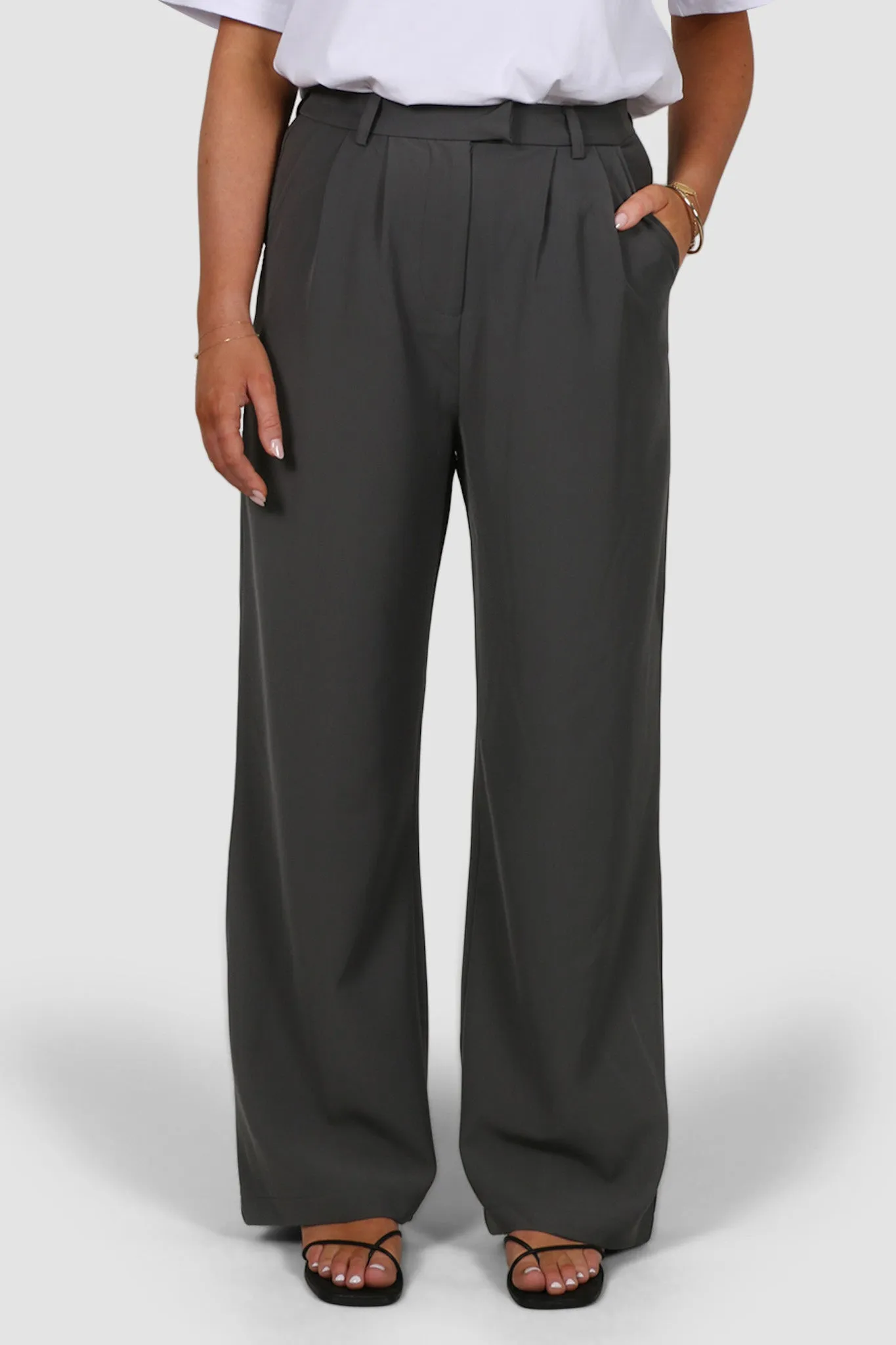 DOWNTOWN PANT CHARCOAL TALL FIT