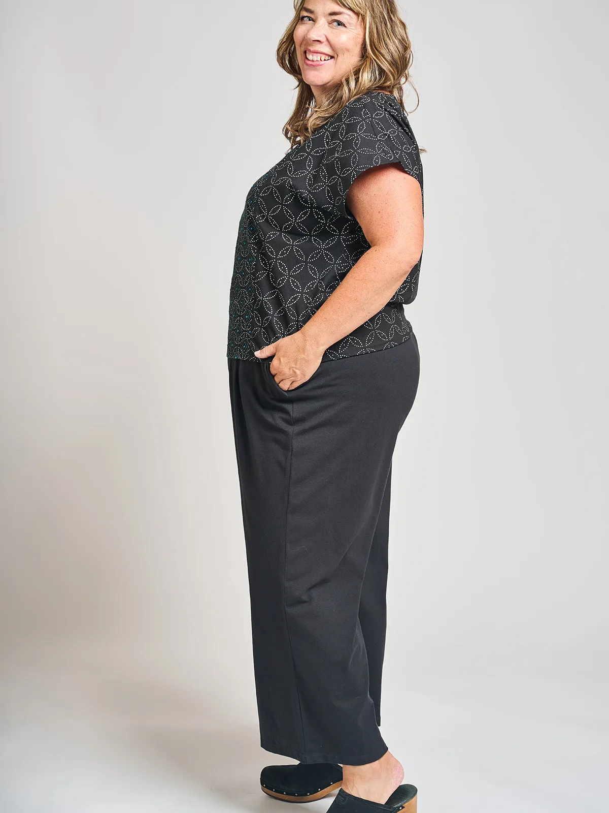 Fae Wide Leg Plus Size Pant - Black Jersey