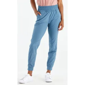 Free Fly Women's Pull-On Breeze Joggers