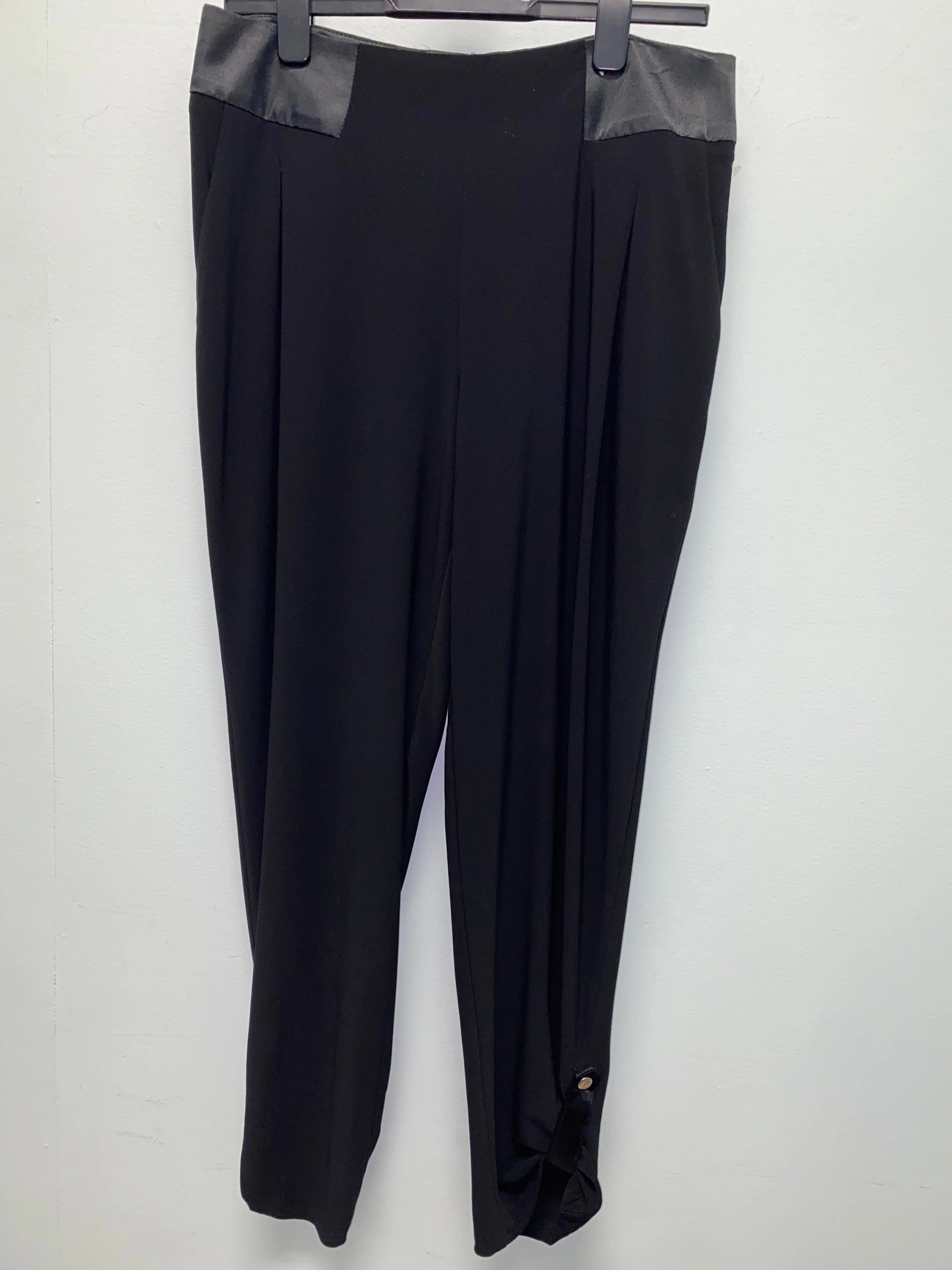 Joseph Ribkoff pants Size 12 black