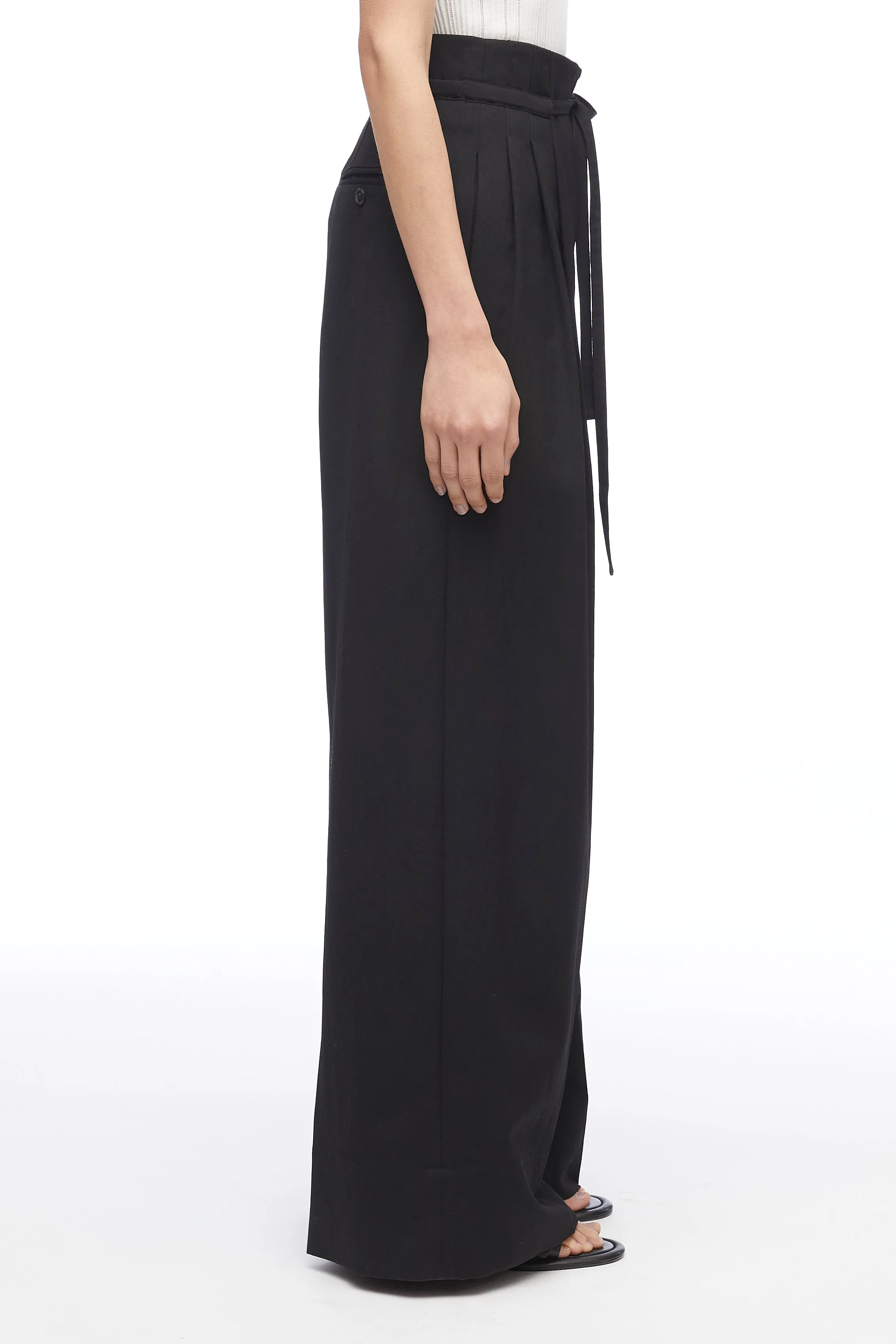 Relaxed Wool Wide-Leg Pant