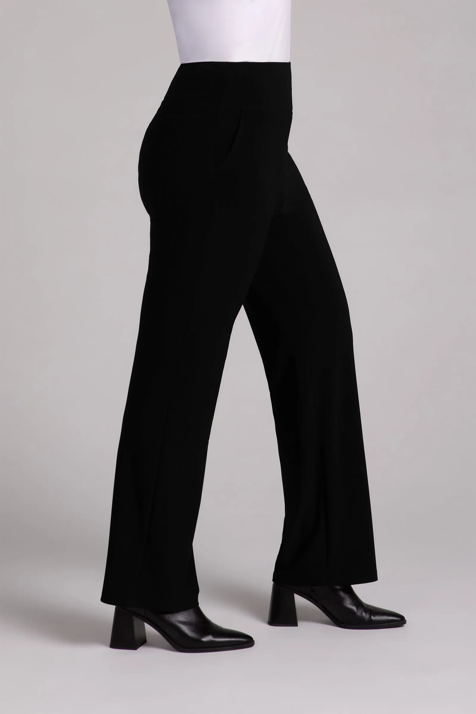 Straight Leg Pant with Yoke | Black