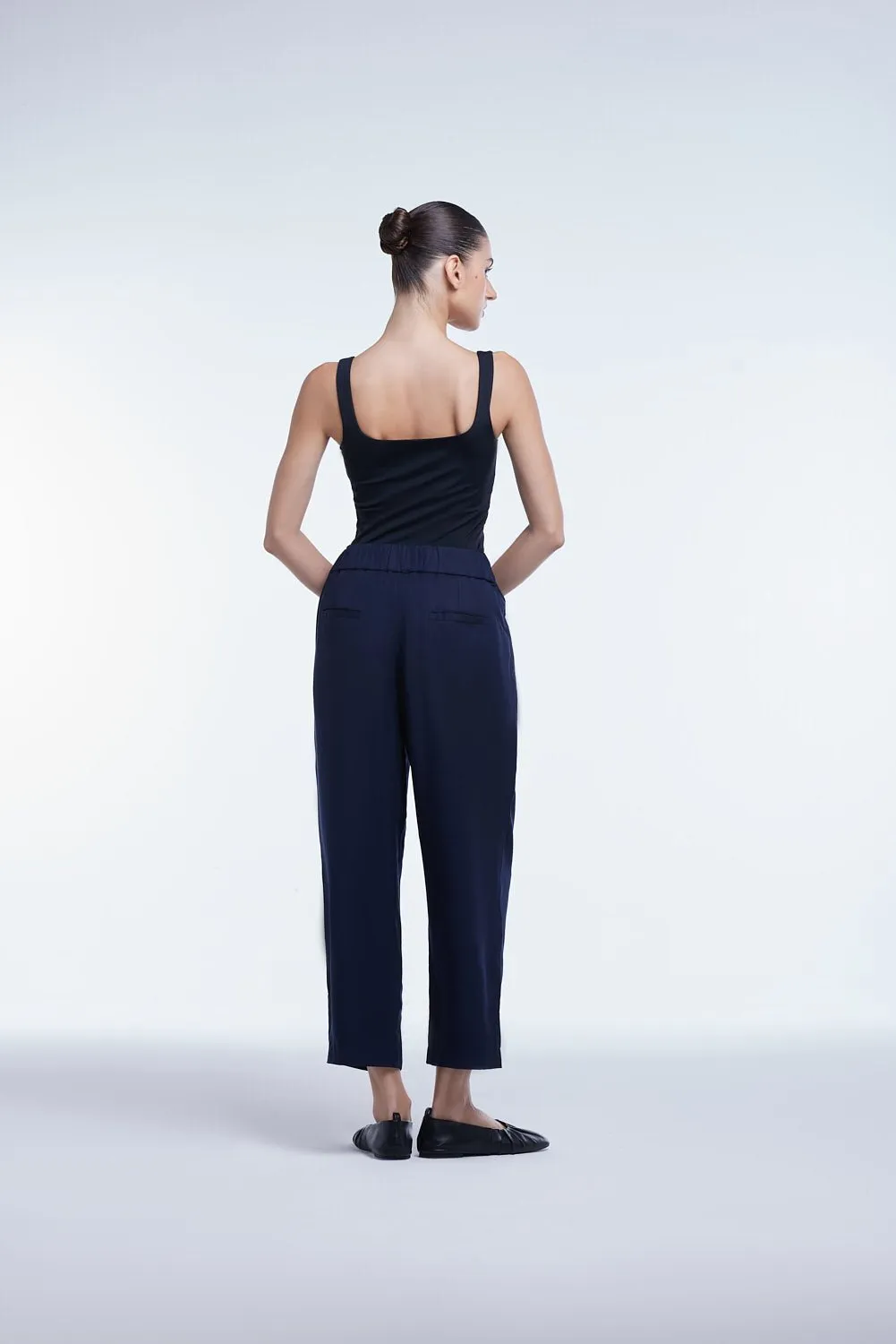 Tencel Mid-Rise Tapered Pants