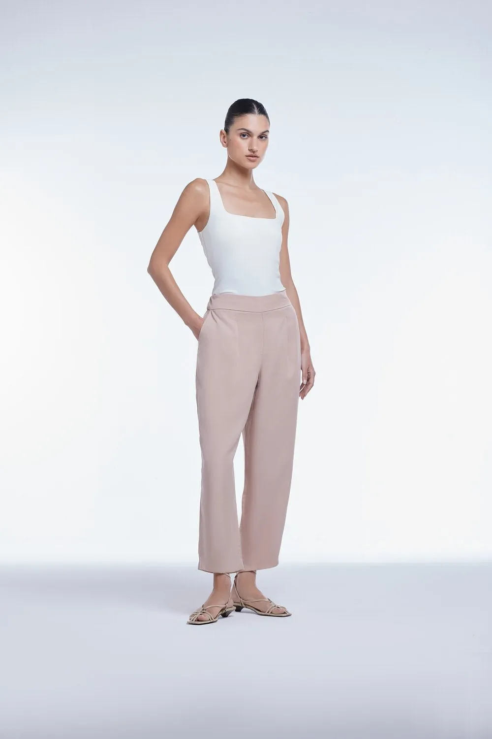 Tencel Mid-Rise Tapered Pants