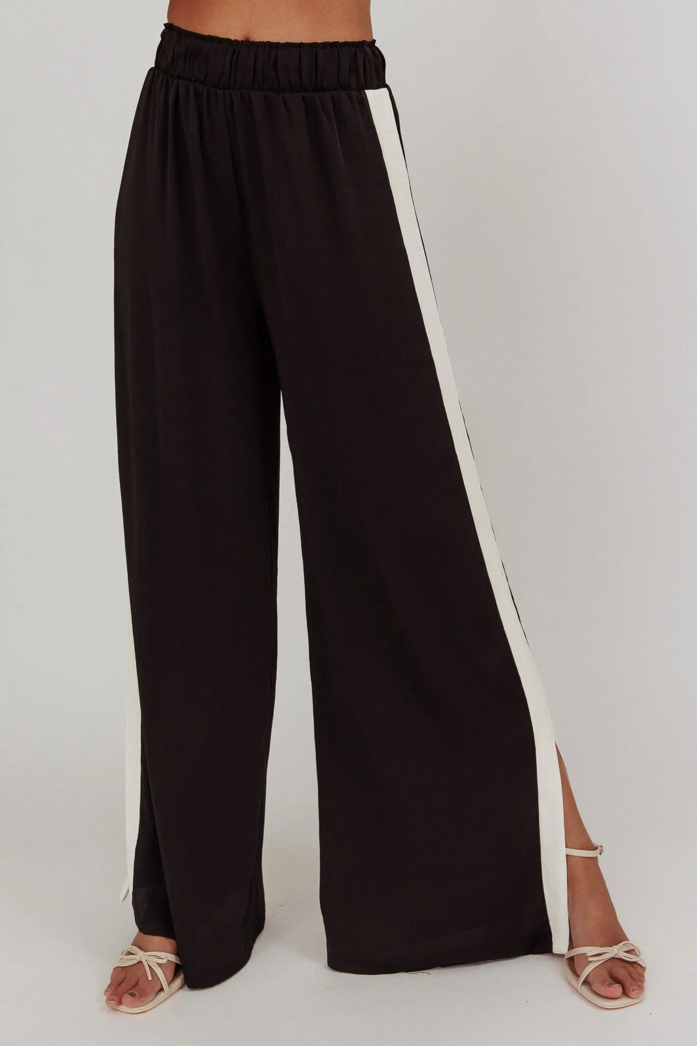 Unwritten Wide Leg Pant Black